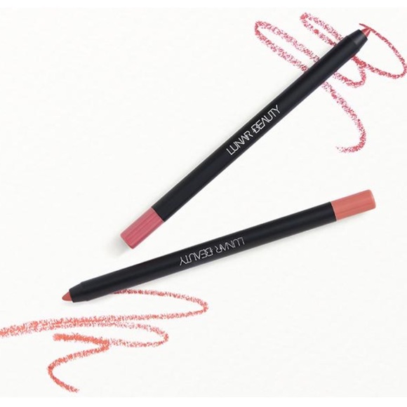 Lunar Beauty Other - Lunar Beauty Lip Pencil Duo Shades Doodle and Blushing